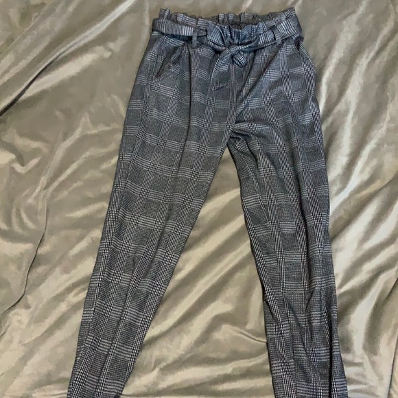 Justice // fabric pants // size 14/16 - Picture 1 of 1